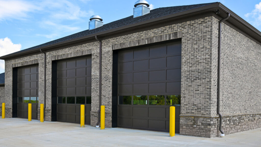 standard garage door sizes